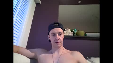 Snapshot of ploki2000 chatting on 5, 1, 2025 Kevin online show from 5, 1, 2025