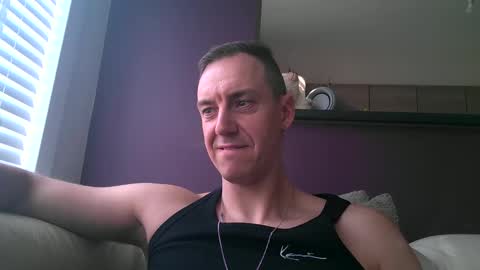 Snapshot of ploki2000 chatting on 16, 2, 2025 Kevin online show from 16, 2, 2025