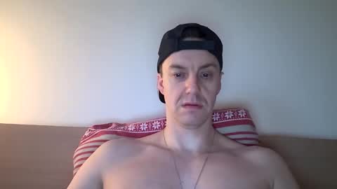 Snapshot of ploki2000 chatting on 9, 3, 2025 Kevin online show from 9, 3, 2025