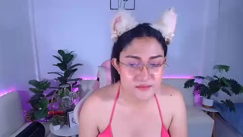 Ploysai online show from 9, 9, 2025