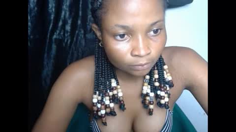 plumnjuicyx online show from 5, 11, 2025