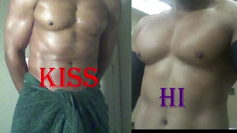 StraightPlush online show from 13, 3, 2026