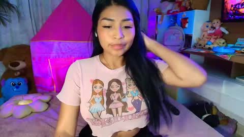 Nicole online show from 13, 2, 2026