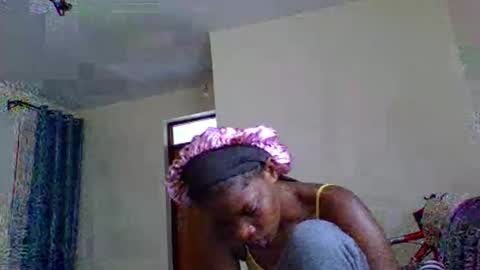 Snapshot of poison002 chatting on 24, 2, 2026 sexxyrose online show from 24, 2, 2026