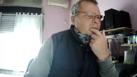 Snapshot of pol22010 chatting on 13, 7, 2026 Polako online show from 13, 7, 2026