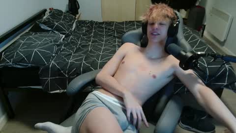 Snapshot of polarny05 chatting on 21, 12, 2024 Polarny online show from 21, 12, 2024