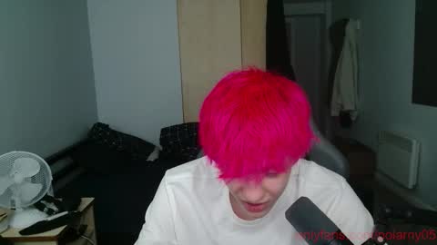 Snapshot of polarny05 chatting on 4, 10, 2025 Polarny online show from 4, 10, 2025