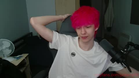 Snapshot of polarny05 chatting on 12, 10, 2025 Polarny online show from 12, 10, 2025