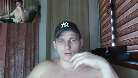 Snapshot of poliglotjoe2 chatting on 28, 3, 2026 Poliglotjoe2 online show from 28, 3, 2026