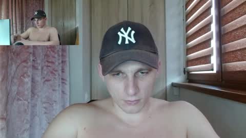 Snapshot of poliglotjoe2 chatting on 1, 4, 2026 Poliglotjoe2 online show from 1, 4, 2026