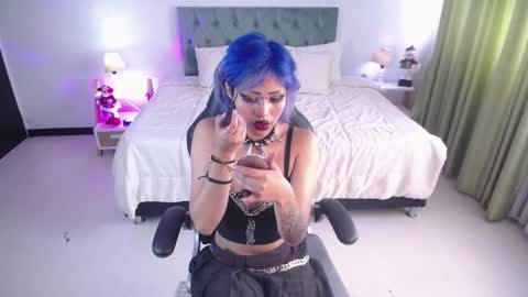 Poli  online show from 3, 12, 2024
