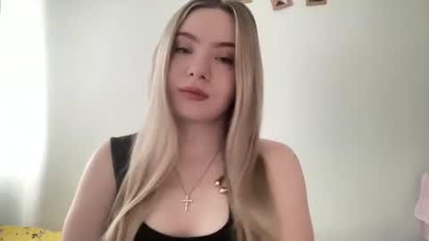 polishangel222 online show from 22, 2, 2026