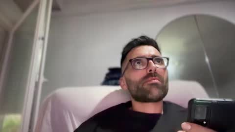 Snapshot of pollabeta chatting on 23, 11, 2025 pollabeta online show from 23, 11, 2025