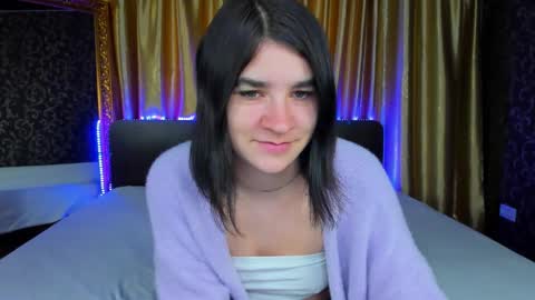 Polly online show from 1, 10, 2025