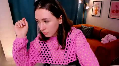 Polly online show from 5, 7, 2026