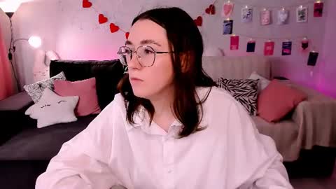 Polly online show from 15, 7, 2026