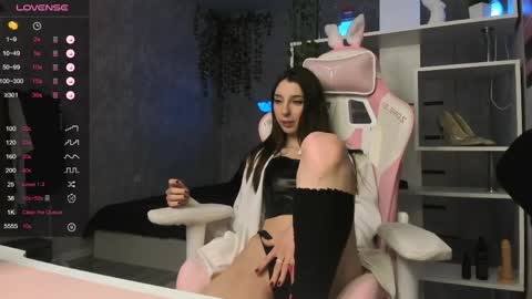       online show from 9, 4, 2026