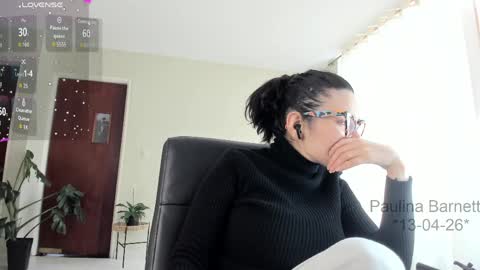 paulina barnett online show from 13, 4, 2026