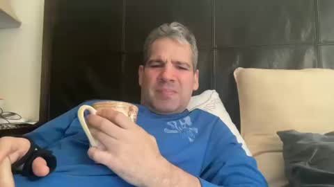 Snapshot of ponchynyc chatting on 15, 10, 2025 PONCH online show from 15, 10, 2025