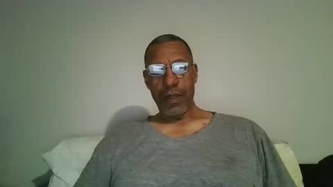 Snapshot of poolguy2496 chatting on 2, 11, 2025 poolguy2496 online show from 2, 11, 2025