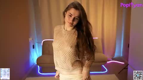 Snapshot of popityan chatting on 28, 11, 2025 Louise see you on December 1 at 2200 UTC3 online show from 28, 11, 2025