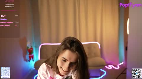 Snapshot of popityan chatting on 4, 12, 2025 Louise see you on December 1 at 2200 UTC3 online show from 4, 12, 2025