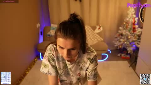 Snapshot of popityan chatting on 7, 1, 2026 Louise see you on December 1 at 2200 UTC3 online show from 7, 1, 2026