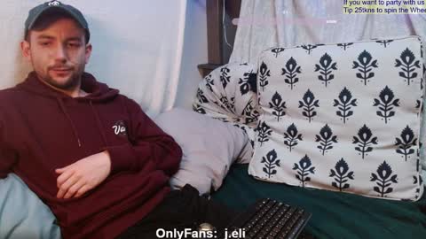Snapshot of poppunk4life chatting on 22, 12, 2024 Kyle online show from 22, 12, 2024