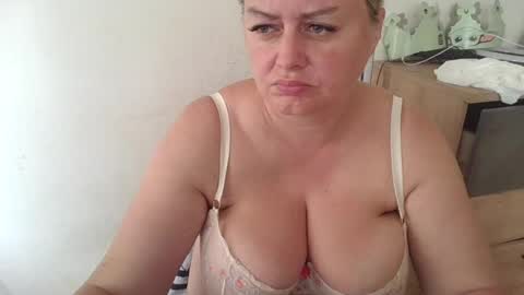 MelissOfficial online show from 16, 7, 2026