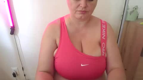 MelissOfficial online show from 22, 7, 2026