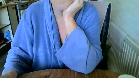 poshman65 online show from 5, 12, 2025