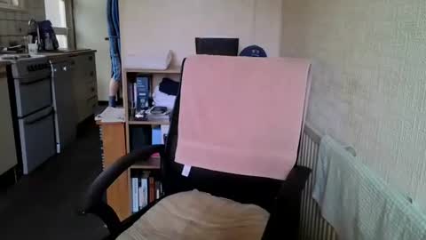 poshman65 online show from 18, 2, 2026