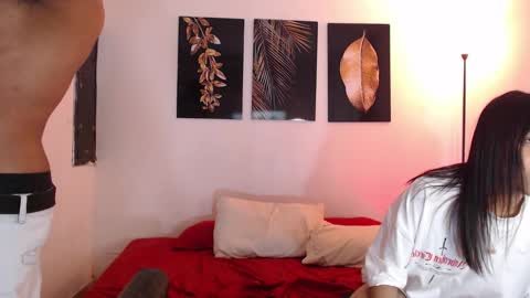 ALEX Y ALEXA online show from 11, 1, 2025