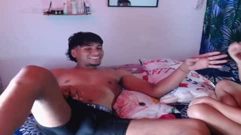 ALEX Y ALEXA online show from 5, 2, 2026