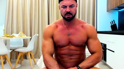 Snapshot of powership_hotmuscle chatting on 12, 6, 2026 powership_hotmuscle online show from 12, 6, 2026