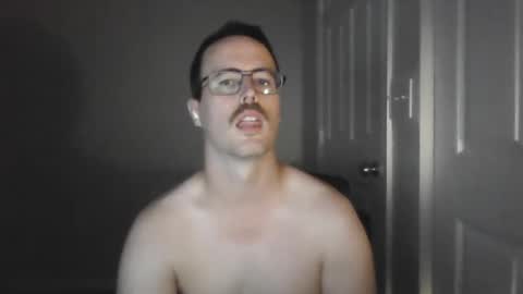 Snapshot of pphoto_95 chatting on 12, 11, 2025 Redd online show from 12, 11, 2025