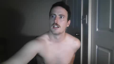 Snapshot of pphoto_95 chatting on 18, 2, 2026 Redd online show from 18, 2, 2026