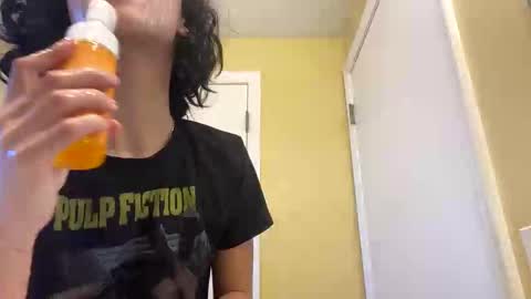 Snapshot of pr3ttynperla chatting on 18, 11, 2025 pr3ttynperla online show from 18, 11, 2025