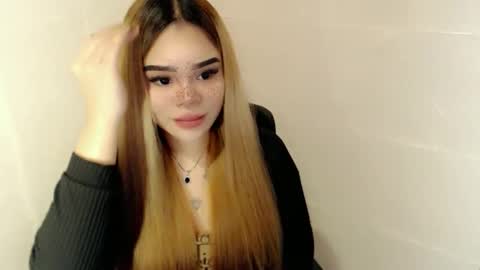 MAXXINE online show from 11, 2, 2026