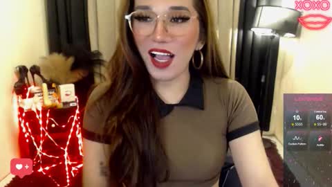 Rosedoll online show from 3, 11, 2025