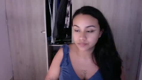 Snapshot of preggo_fantasy chatting on 23, 10, 2025 preggo_fantasy online show from 23, 10, 2025