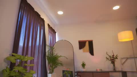 Nayrobi online show from 2, 3, 2025