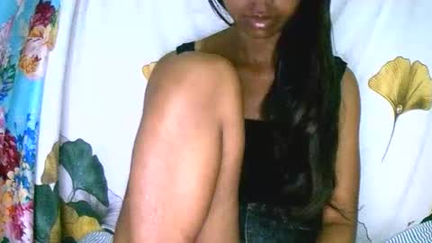 prettiethalia online show from 13, 12, 2025