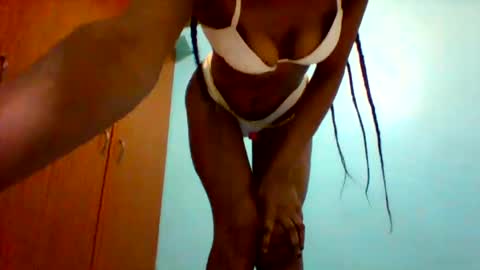 Snapshot of pretty253 chatting on 26, 12, 2024 pretty253 online show from 26, 12, 2024