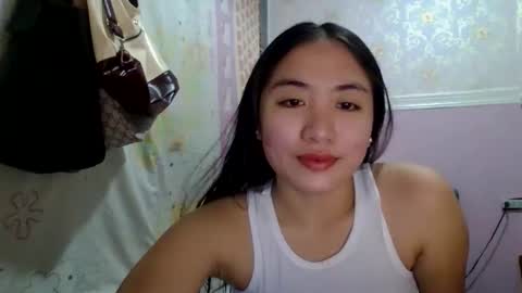 Snapshot of pretty_am chatting on 11, 10, 2025 pretty_am online show from 11, 10, 2025