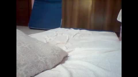 pretty_darya online show from 1, 1, 2025