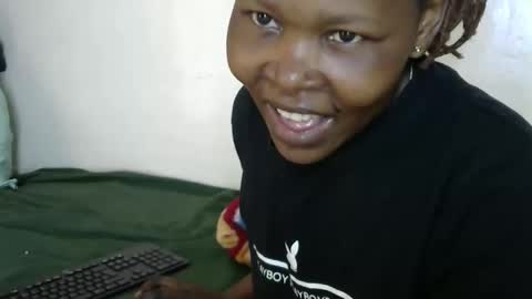 Snapshot of pretty_doreen chatting on 22, 9, 2025 pretty_doreen online show from 22, 9, 2025