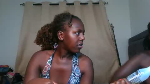 pretty_empress online show from 2, 8, 2026