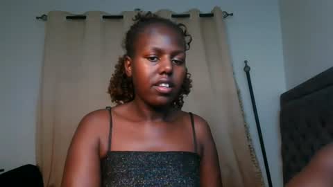 pretty_empress online show from 4, 8, 2026
