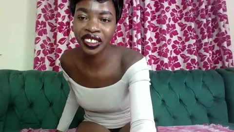 Snapshot of pretty_freaky chatting on 15, 1, 2025 Maya online show from 15, 1, 2025